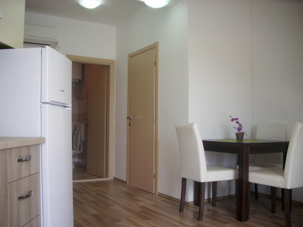 Apartments Kala Janjina Экстерьер фото